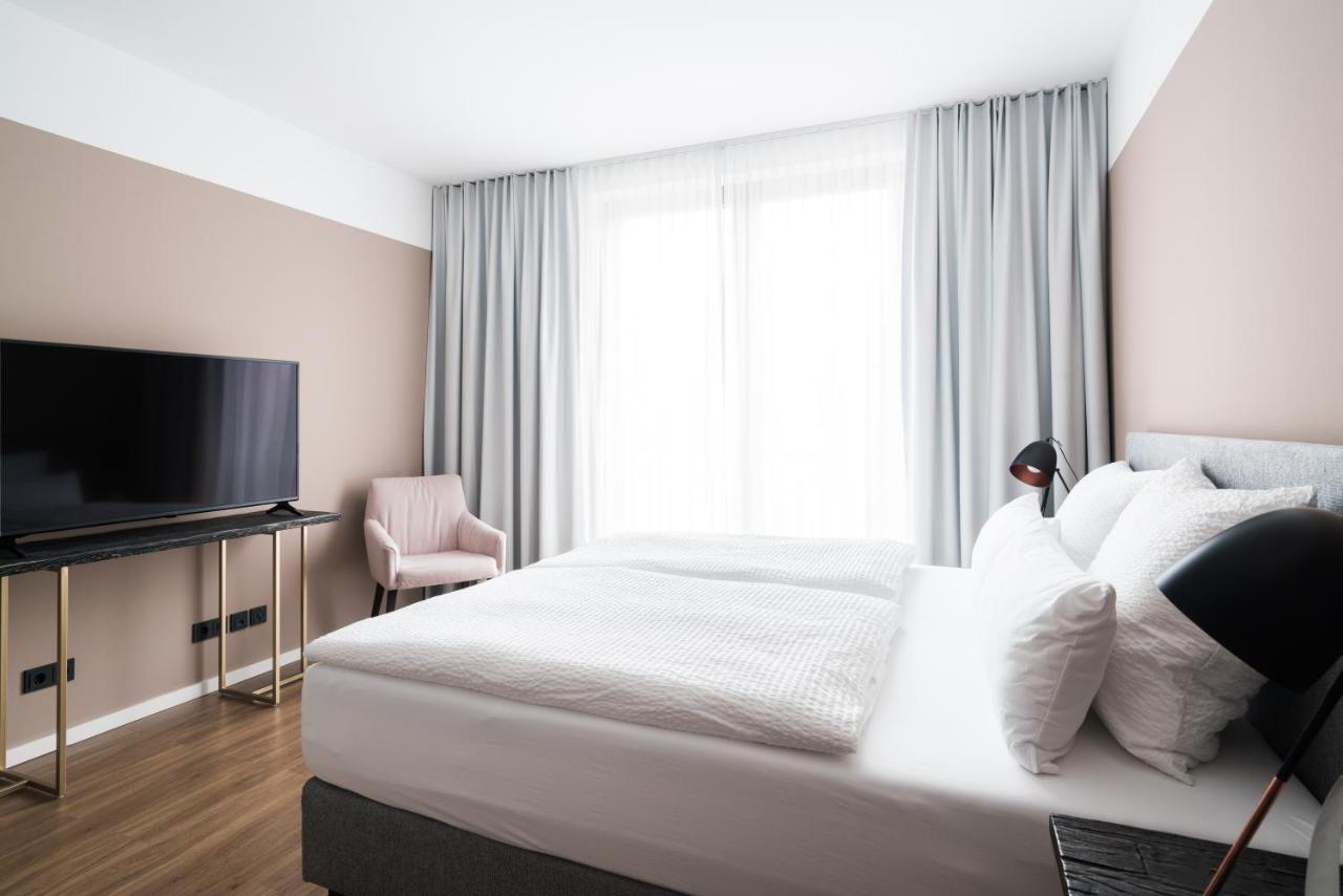 Hotel Velotel